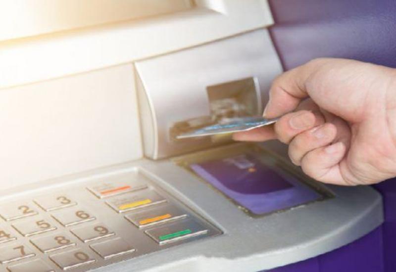 11 азербайджанских банков объединили свои банкоматы