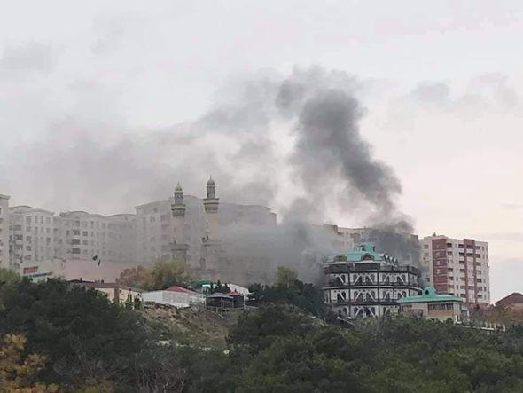 Сильный пожар в Баку