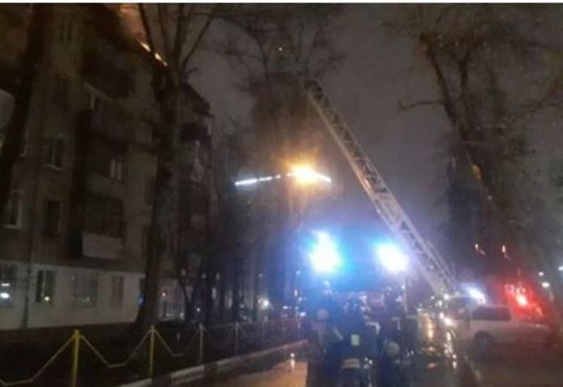Из-за пожара в двух жилых домах в Химках эвакуировали 100 человек