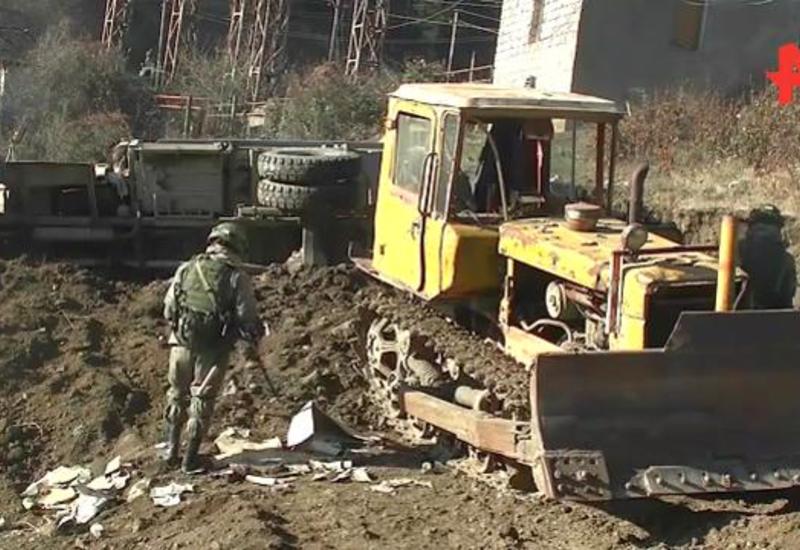 Российские миротворцы обезвредили около тысячи бомб в Карабахе