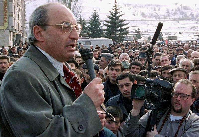 Армяне выдвигают Манукяна на место Пашиняна