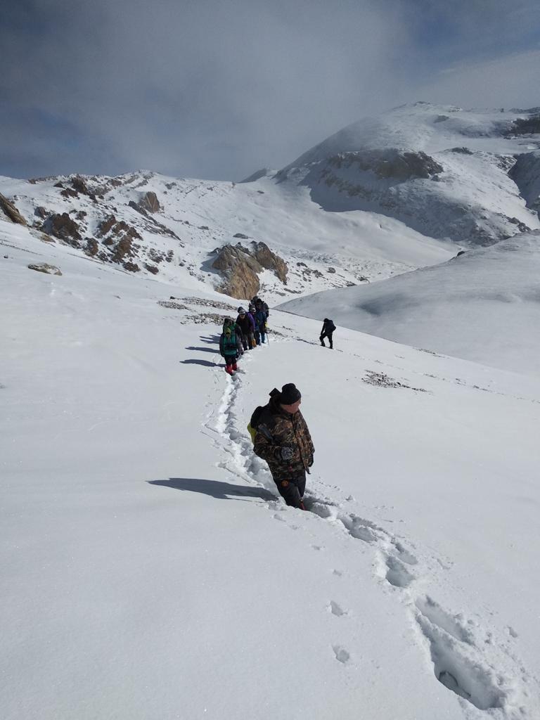 Азербайджанские и турецкие альпинисты взошли на вершины "Пик Гейдара" и "Пик Ататюрка"