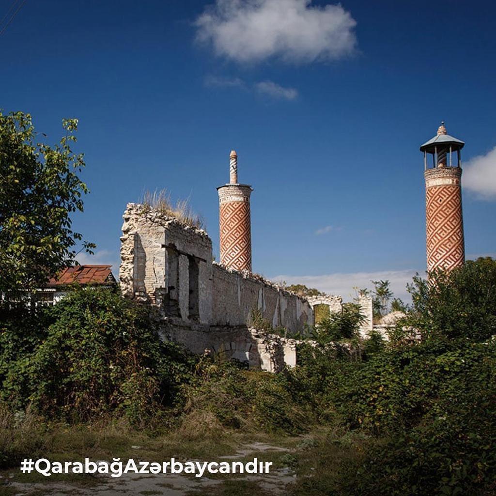 Первый вице-президент Мехрибан Алиева: "Фонд Гейдара Алиева приступает к проекту реставрации наших религиозных памятников, мечетей на древней карабахской земле"