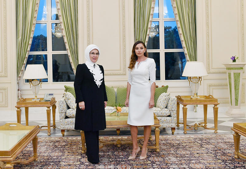 Состоялась встреча Первой леди Мехрибан Алиевой с Первой леди Турции Эмине Эрдоган