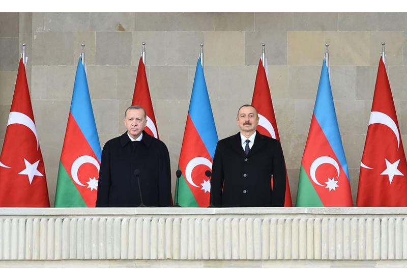 Президент Ильхам Алиев: Мобилизовав все свои силы, мы создали железный кулак и разбили им голову врага