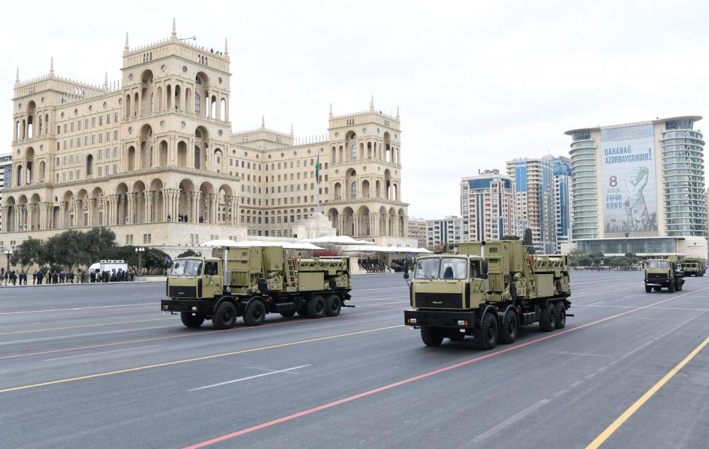 В Баку прошел Парад Победы с участием Президентов Ильхама Алиева и Реджепа Тайипа Эрдогана