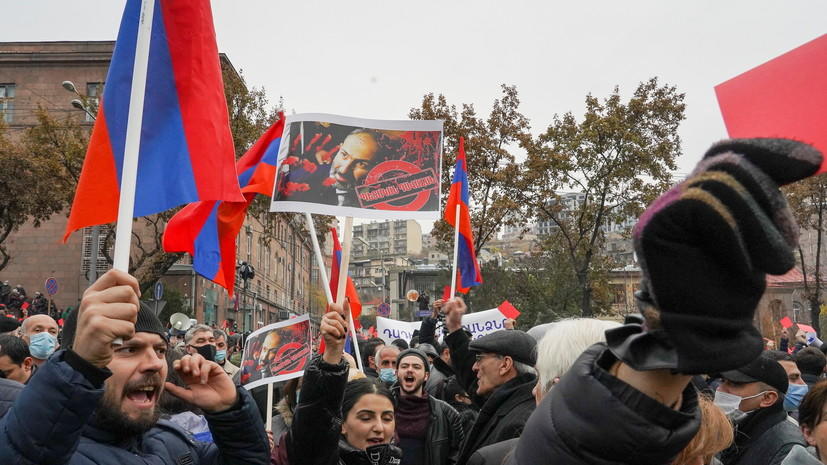 Армения на уровне президента признала, что находится в тотальном кризисе
