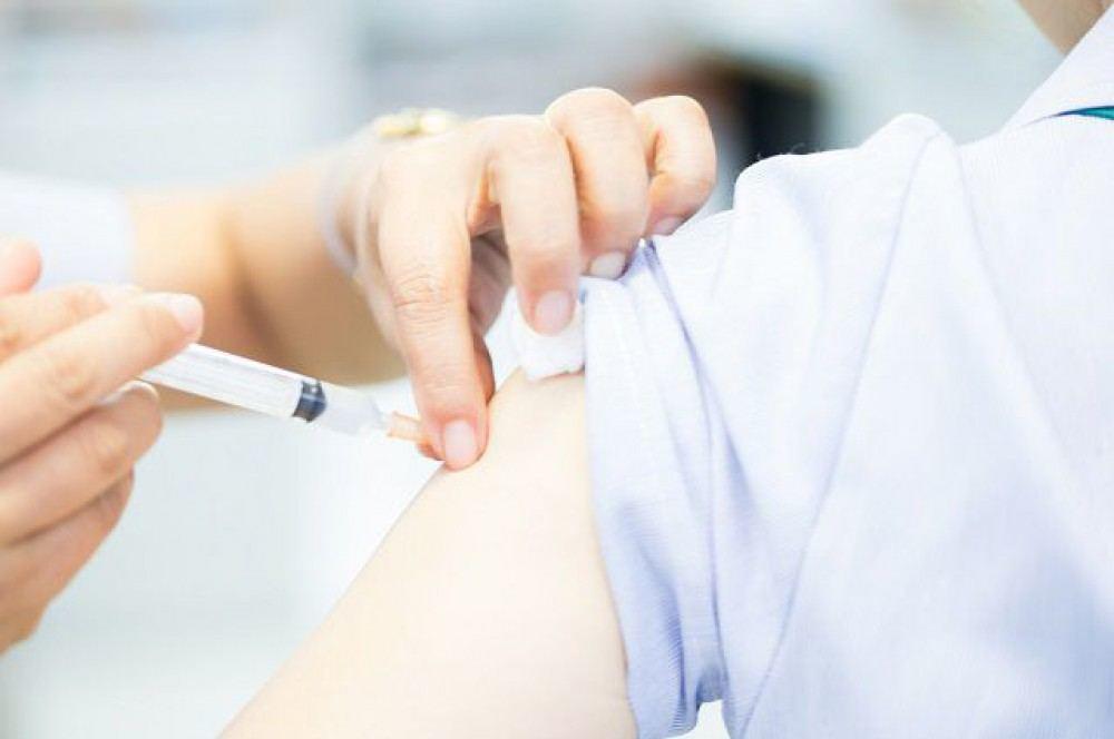 В Иране начинается вакцинация