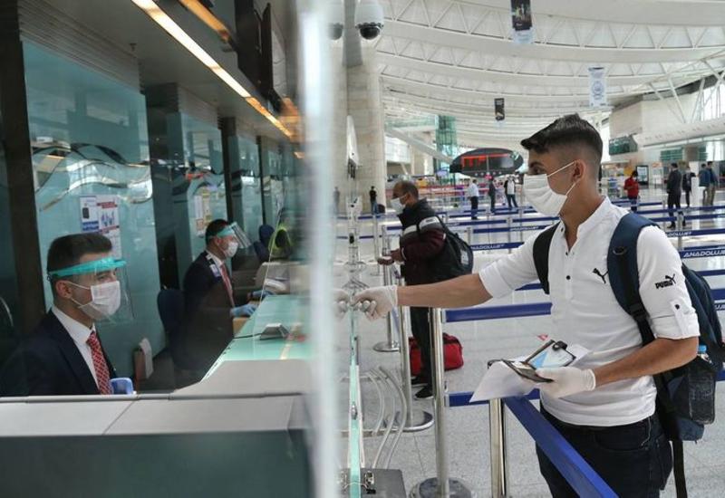 Пассажиров из Великобритании, ЮАР и Дании по прибытии в Турцию ждет семидневный карантин