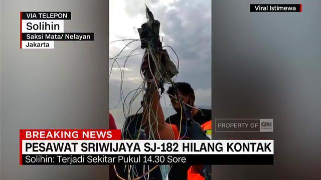 Индонезийские спасатели нашли обломки пассажирского Boeing, потерпевшего крушение
