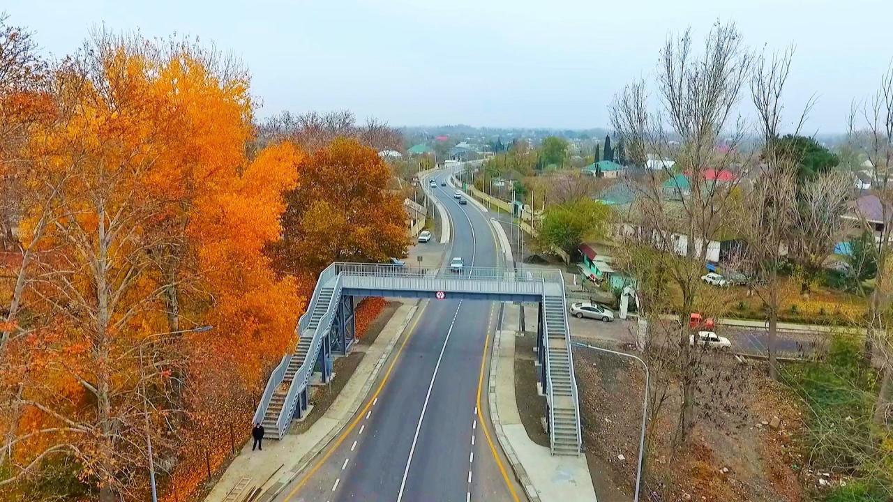 В Азербайджане завершено строительство двух дорог