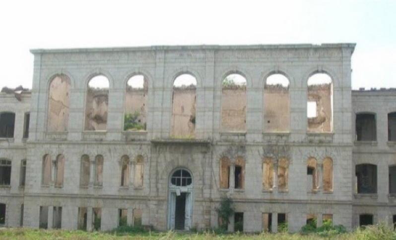 История Реального училища города Шуша, от которого остались одни руины