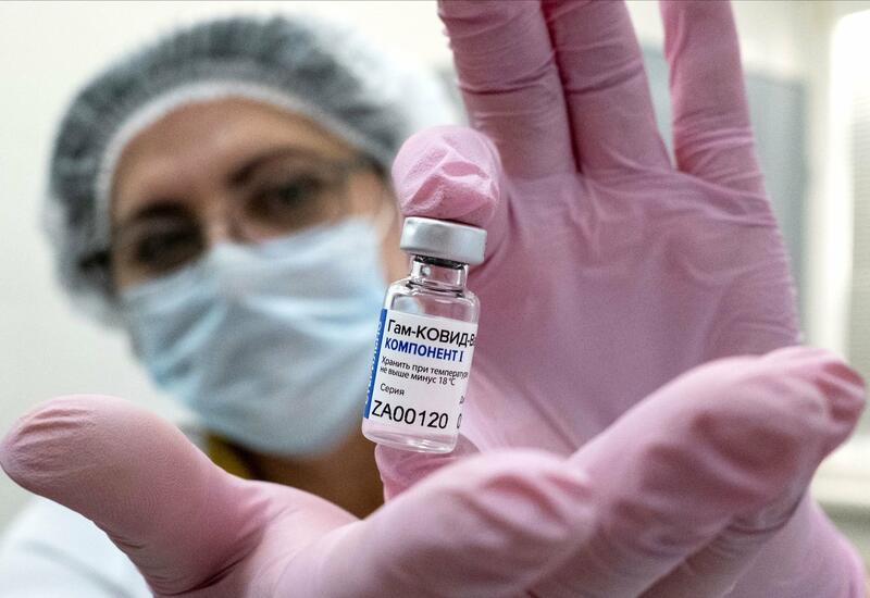 Вакцину в виде капель для носа испытают в апреле