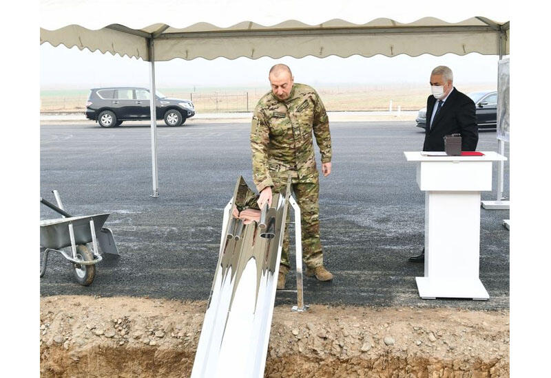 Президент Ильхам Алиев заложил фундамент железнодорожной линии Горадиз-Агбенд в Физули