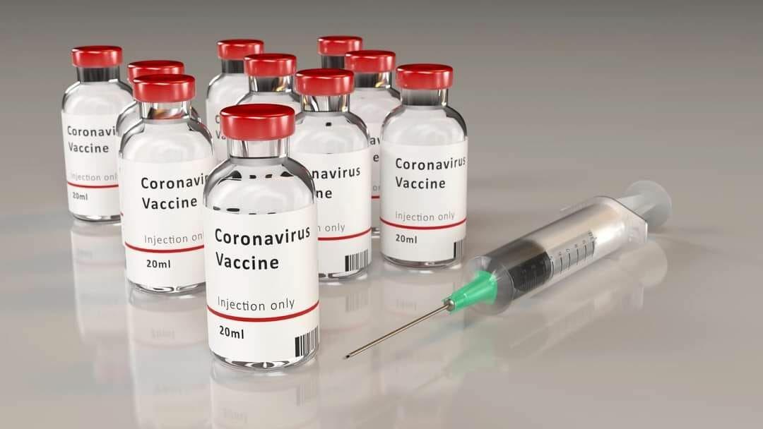 Вакцинация и соблюдение правил карантина