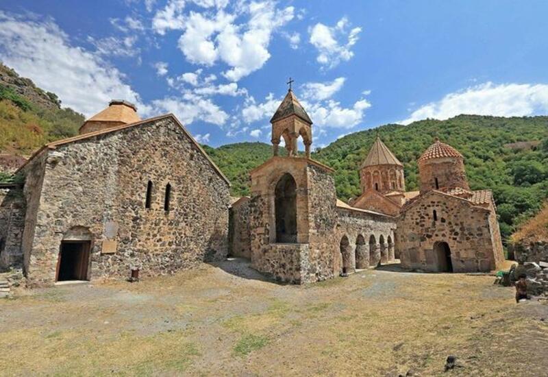 Российский священнослужитель будет выдворен из Карабаха
