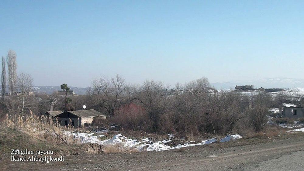 Село Икинджи Алыбейли Зангиланского района