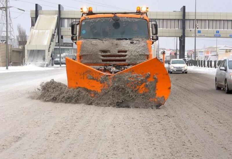 Обнародована ситуация на дорогах Азербайджана в связи со снежной погодой
