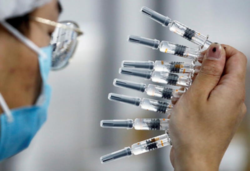 Китай вакцинирует полмиллиарда человек к середине лета