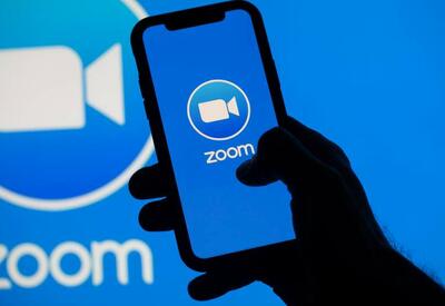       Zoom Desktop Client  Zoom Mobile App