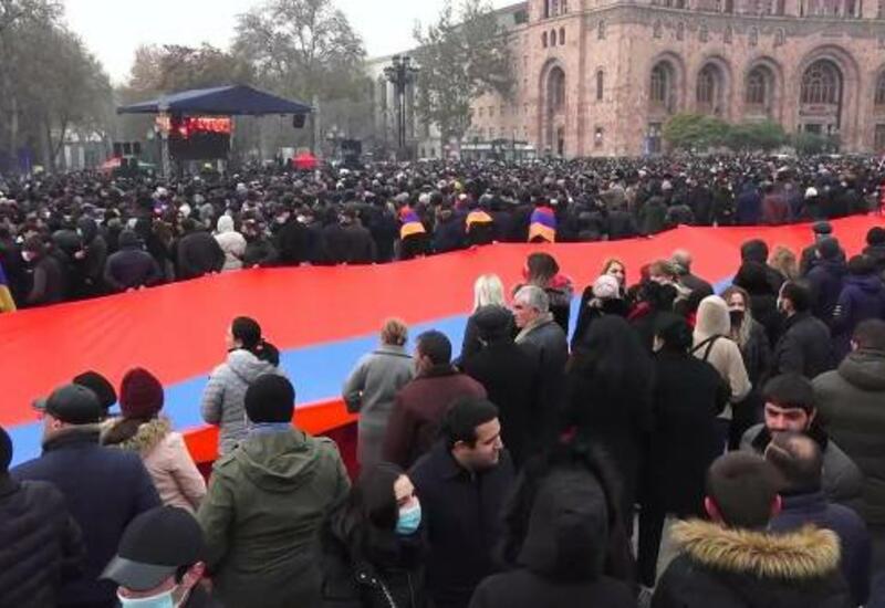 Митинг в Армении Ruptly. Руководители оппозиции Армении. Народные массы митинг. Турецкий реваншизм. Армения готовится