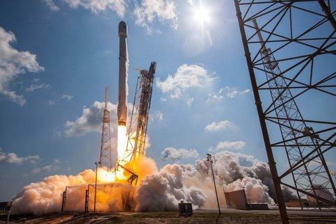SpaceX вывела на орбиту новые спутники Starlink