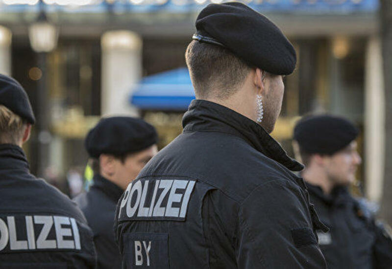 Полиция ФРГ применила перцовые баллончики на демонстрации против АдГ