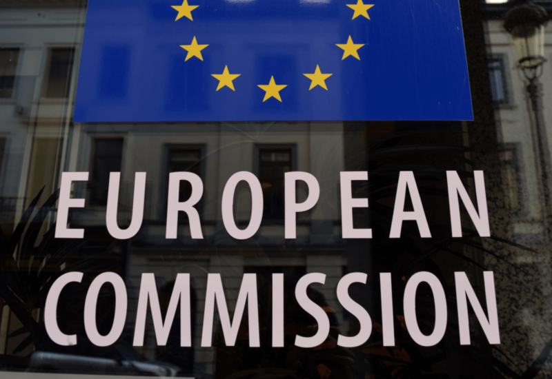 ЕК подозревает Red Bull в нарушении антимонопольного законодательства ЕС