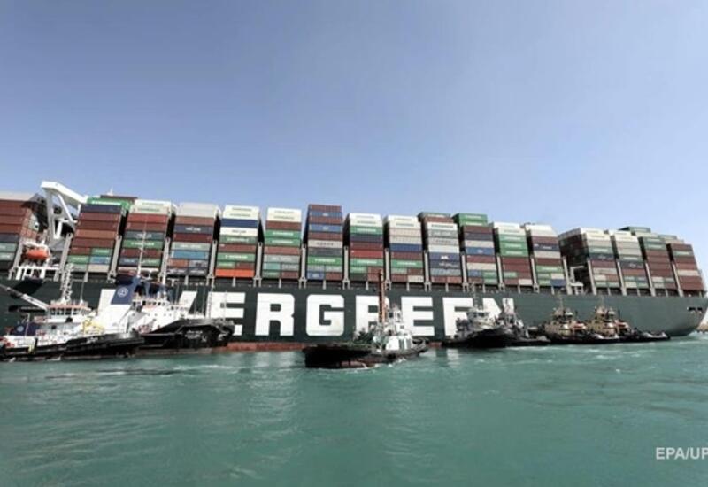 Египет оценил потери из-за блокировки Суэцкого канала