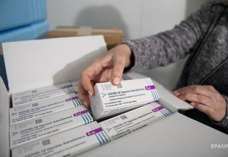 В Канаде приостановили вакцинацию AstraZeneca людей младше 55 лет