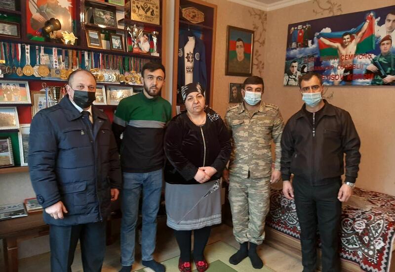В Хачмазе оказана помощь 45 семьям шехидов