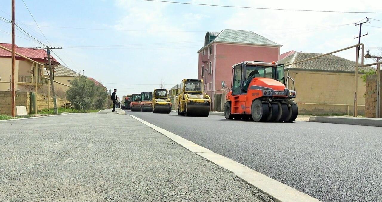 В одном из поселков Баку заканчивается ремонт улицы