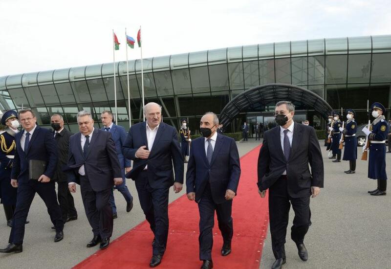 Завершился рабочий визит Президента Беларуси в Азербайджан