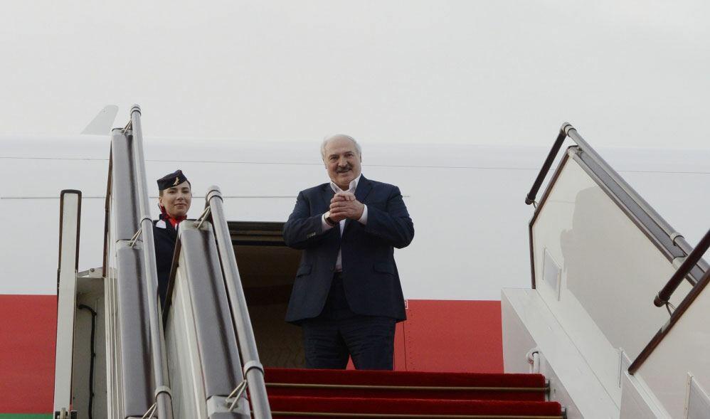 Belarus Prezidentinin Azərbaycana işgüzar səfəri başa çatıb