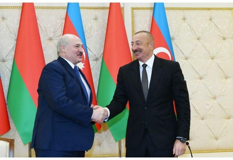 Александр Лукашенко: Если Президент своего ребенка в Баку отдает в вуз, значит, это вуз достойный