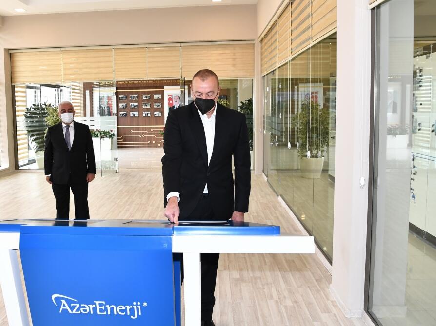 Президент Ильхам Алиев открыл реконструированные подстанции «Говсан» и «Маштага»