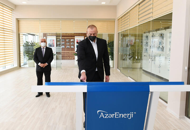 Prezident İlham Əliyev yenidən qurulan “Hövsan” və “Maştağa” yarımstansiyalarının açılışını edib