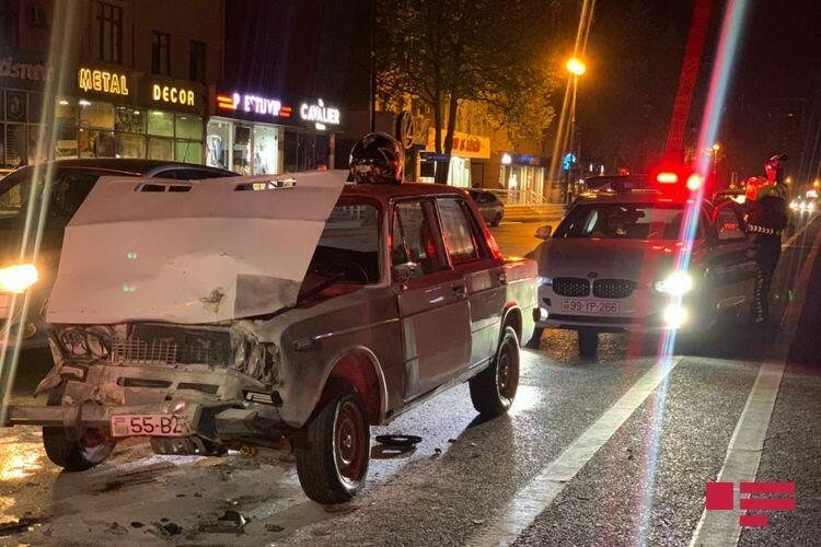В Баку участники ДТП избили виновника аварии