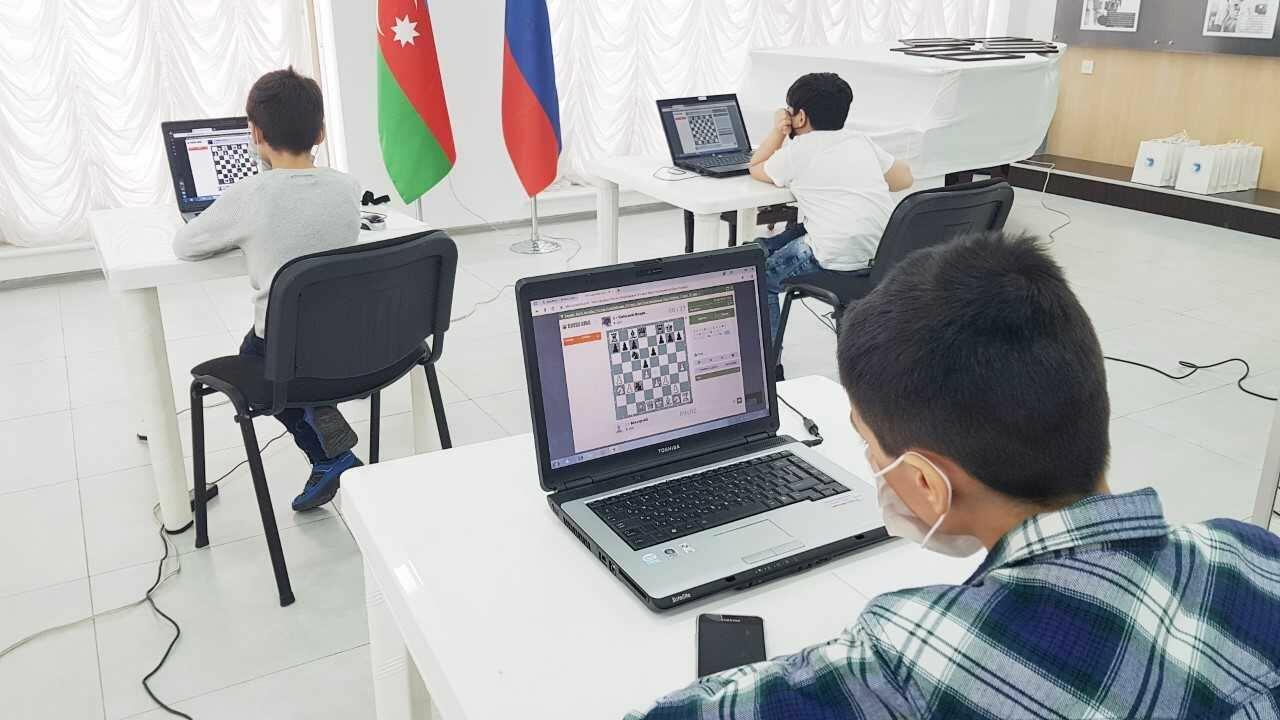 В Баку состоялся шахматный матч дружбы Россия - Азербайджан