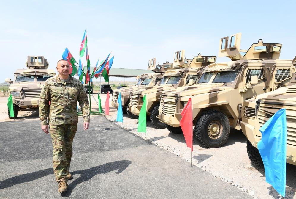 Президент Ильхам Алиев и Первая леди Мехрибан Алиева приняли участие в открытии воинской части в Джебраиле