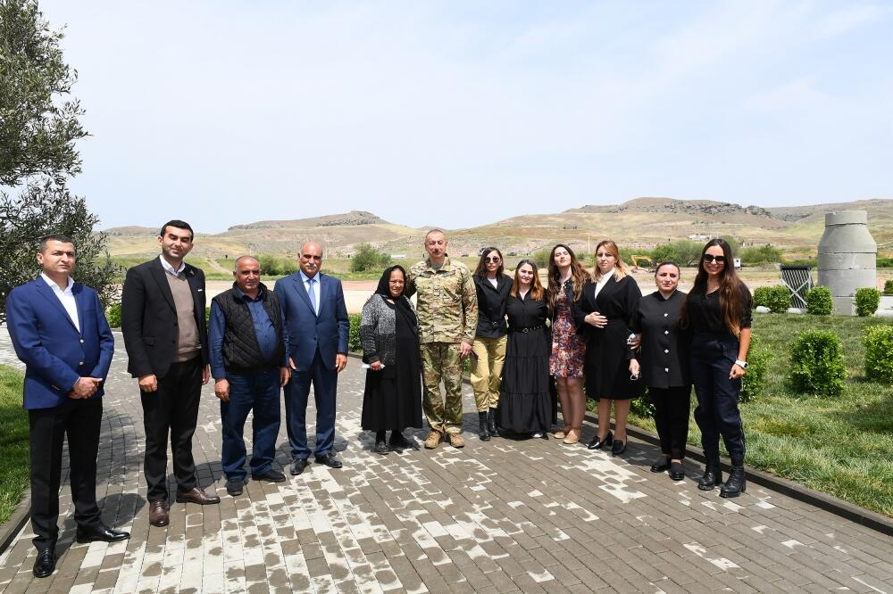 Президент Ильхам Алиев и Первая леди Мехрибан Алиева посетили Джебраильский и Зангиланский районы