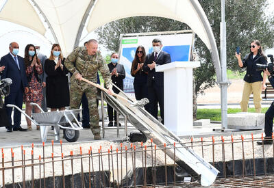 Президент Ильхам Алиев и Первая леди Мехрибан Алиева приняли участие в церемонии закладки фундамента проекта &quot;Умное село&quot; в селе Агалы Зангиланского района - ФОТО - ВИДЕО