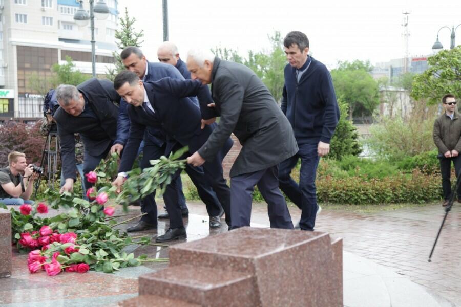 В Астрахани почтили память общенационального лидера Гейдара Алиева