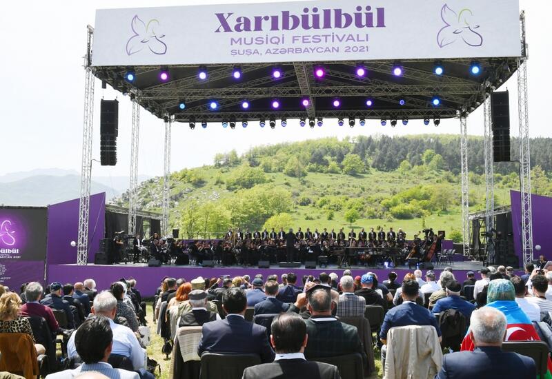 Гала-концерт международного музыкального фестиваля "Харыбюльбюль" в Шуше