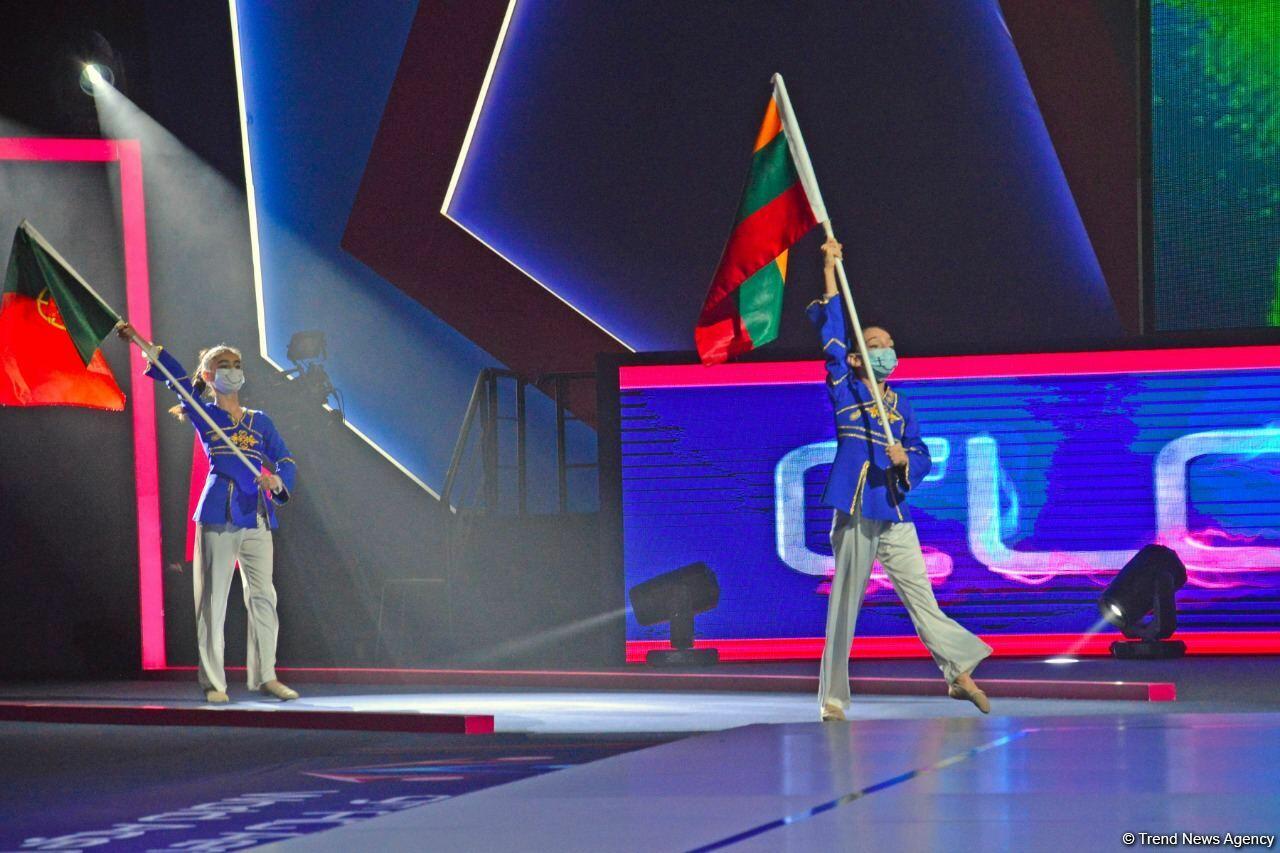 В Баку состоялась торжественная церемония закрытия Всемирных соревнований среди возрастных групп по аэробной гимнастике