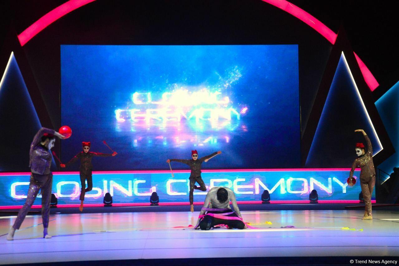В Баку состоялась торжественная церемония закрытия Всемирных соревнований среди возрастных групп по аэробной гимнастике