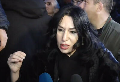Чирлидер Наира Зограбян: политическая клоунада в Армении  - ТЕМА ДНЯ от Акпера Гасанова