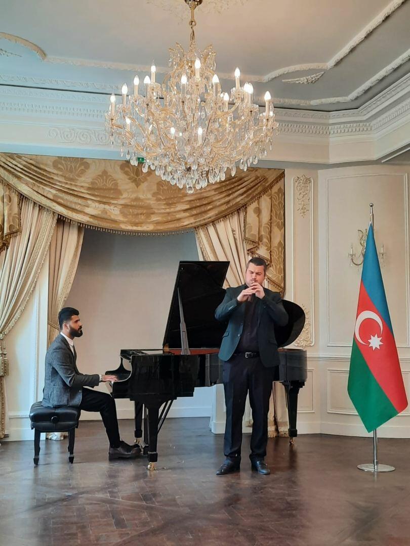 В Париже прошел концерт в честь Дня Республики в Азербайджане