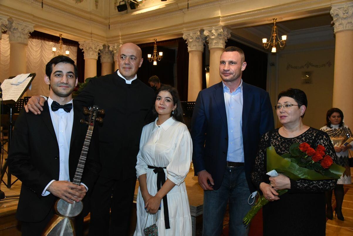 В Киеве прошел грандиозный концерт "Диалог дружбы: Украина – Азербайджан"