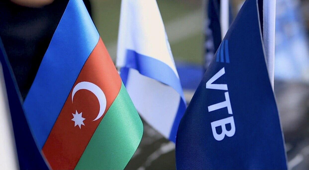 “Baku Sportinq” uşaq futbol klubunun təşəbbüsü ilə “Bank VTB Azərbaycan” kuboku adlı turniri baş tutmuşdur